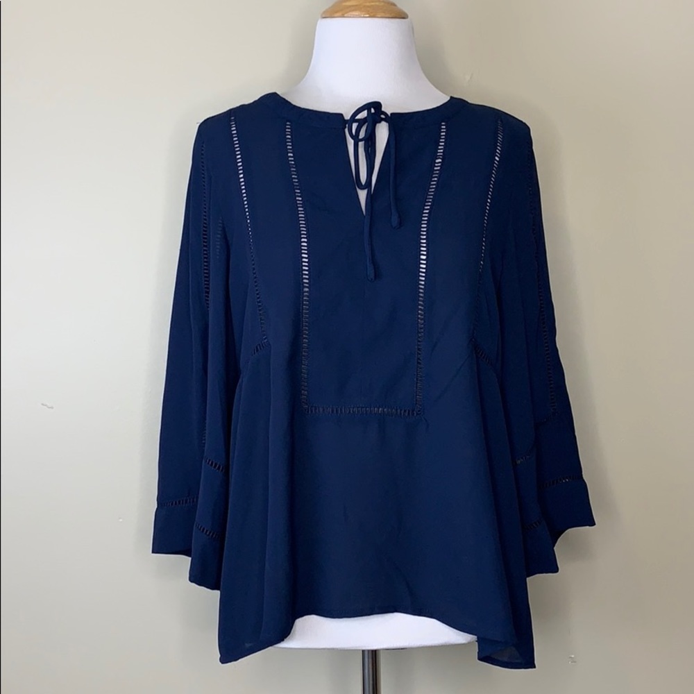 Layered with Love | Blue Bell Arm Blouse M